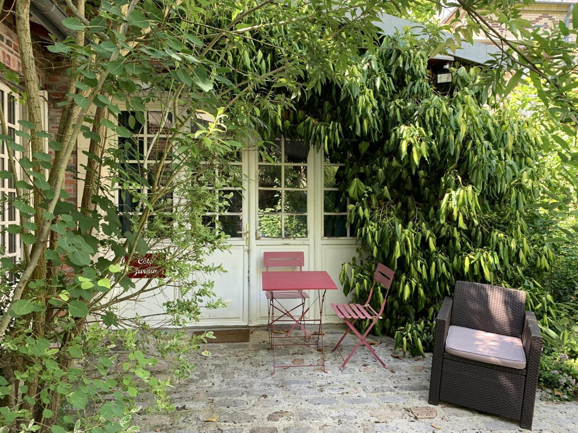 Hotel Les Jardins Carnot Compiègne Exterior foto