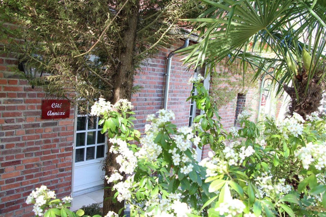 Hotel Les Jardins Carnot Compiègne Exterior foto